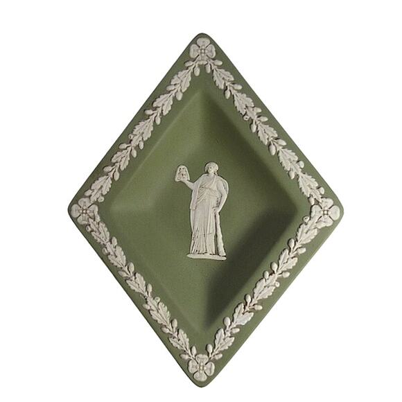 MiCM Wedgwood Jasperware Diamond Cream on Celadon Trinket Dish Ashtray - Picture 1 of 7